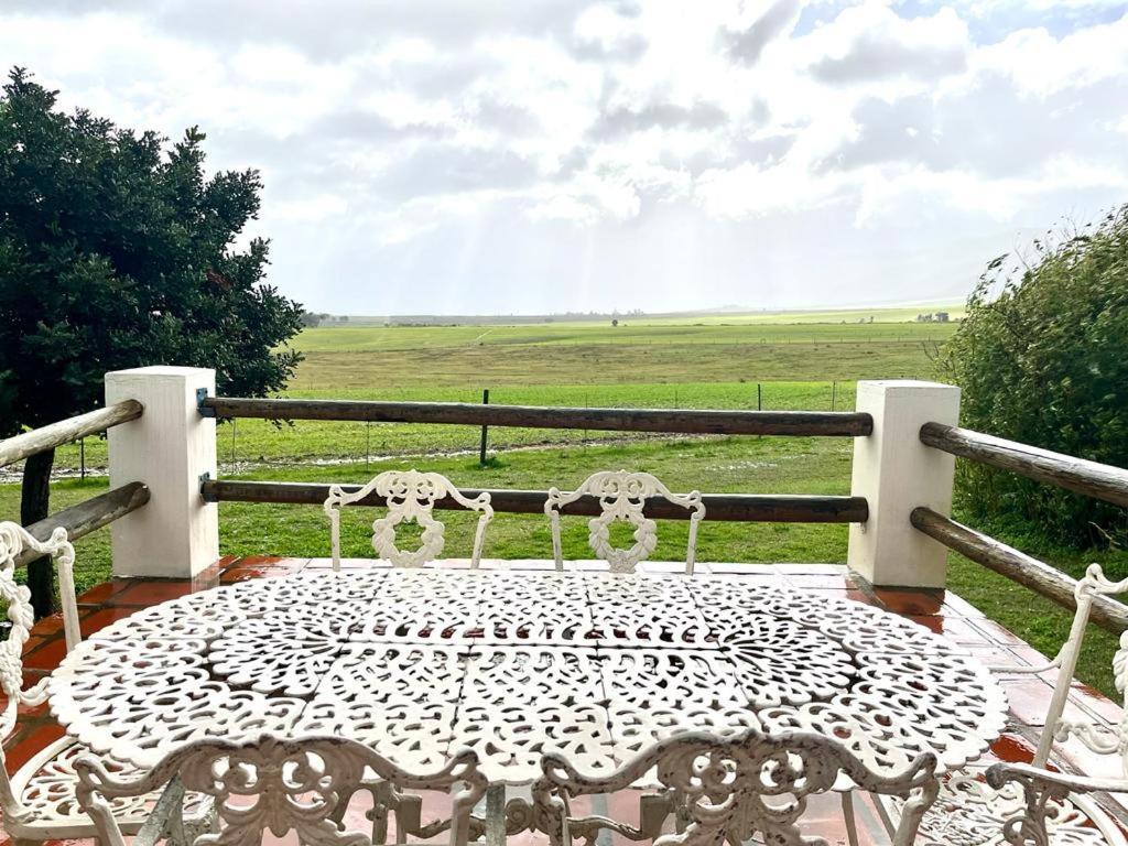 Eikelaan Farm * Tulbagh